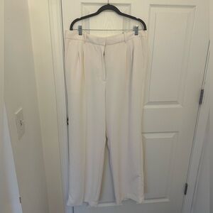 Aritzia Effortless Pant- Light Birch